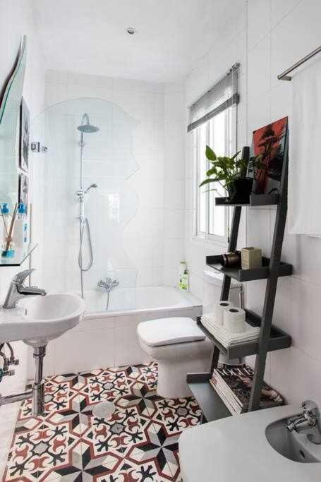 Lujoso Apartamento Con Patio En Triana Sevilla Exterior photo