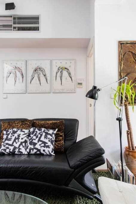 Lujoso Apartamento Con Patio En Triana Sevilla Exterior photo